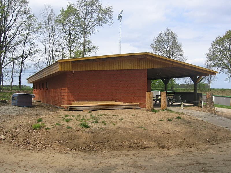 Vereinsheimbau 02.05.2010