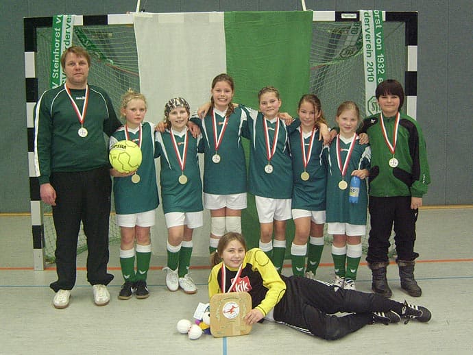 E-Juniorinnen des SV Steinhorst Hallenkreismeister 2012