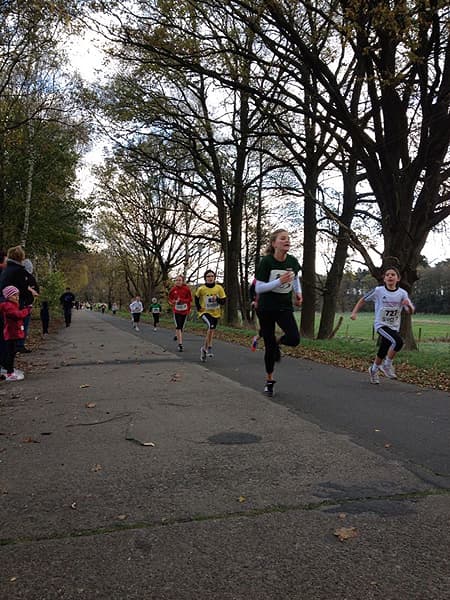 Der SV Steinhorst beim Herbstlauf 2013 in Hösseringen