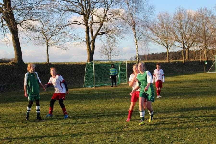 Trainingslager der C-Juniorinnen des SV Steinhorst April 2015