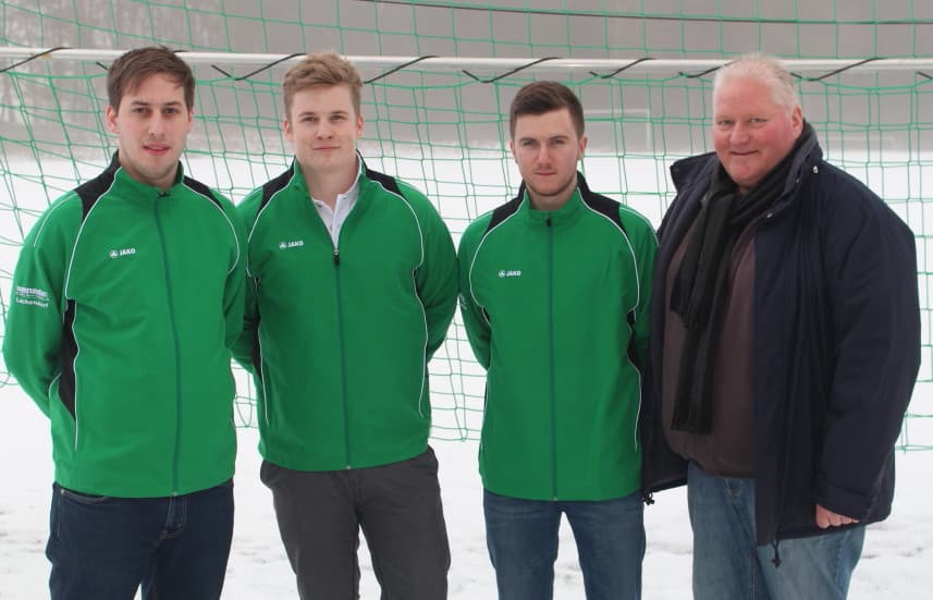 v.l.n.r: Hendrik Becker, Fußballabtl., Moritz Wagener, Dennis Jung, Frank Kalinowski, Trainer