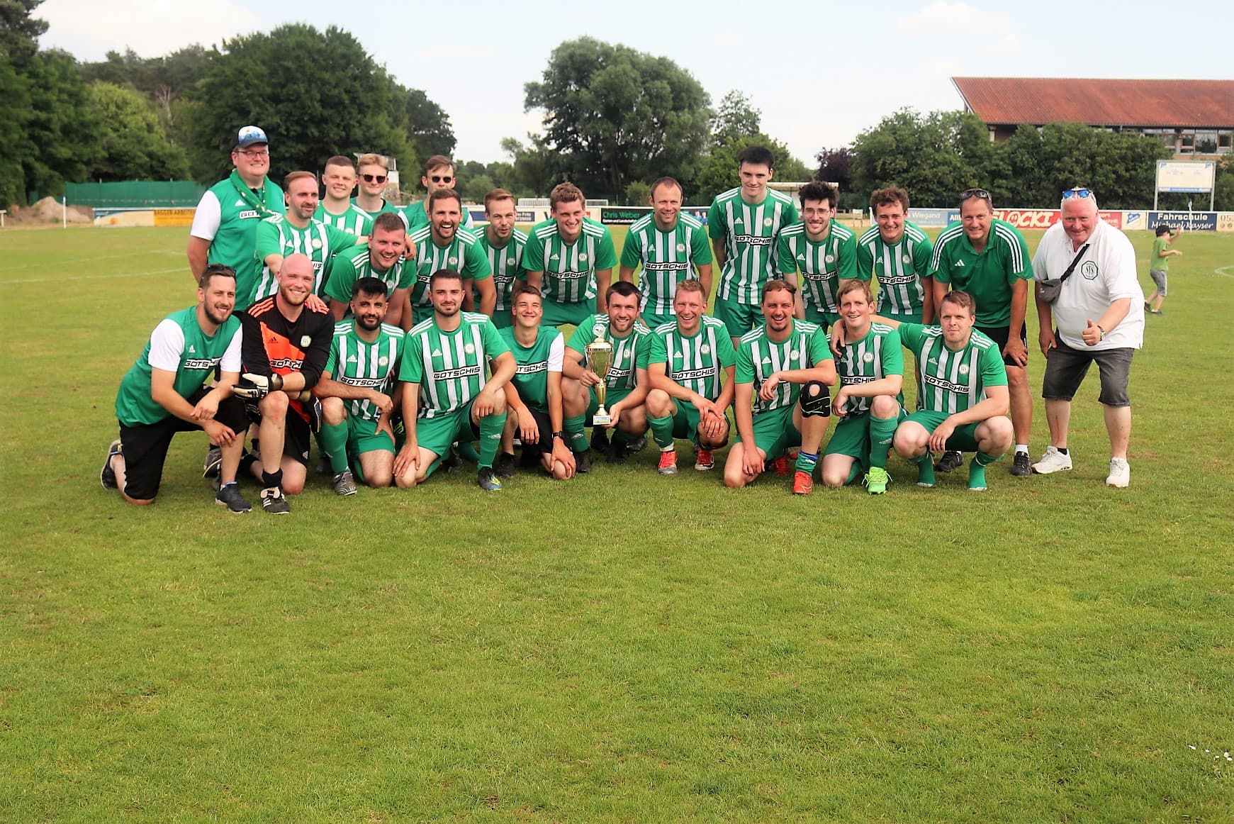 SV Steinhorst Pokalsieg Peter-Jörgensen-Pokal gegen Bosphorus Gifhorn